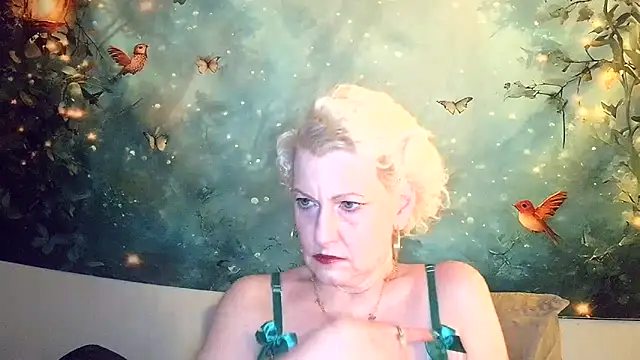 Snapshot of Blondie_the_librarian chatting on March 18, 2026, 9:29 pm Blondie the librarian online show from March 18, 2026, 9:29 pm