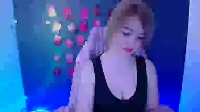 CuttieEmma online show from February 14, 2026, 6:43 am