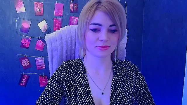 CuttieEmma online show from March 20, 2026, 6:35 pm