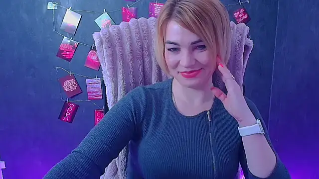 CuttieEmma online show from April 29, 2026, 5:55 am