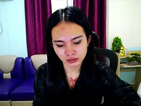 devine goddess online show from May 2, 2026, 8:14 pm