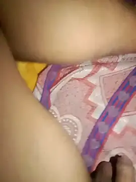 Cute-newpari online show from March 11, 2026, 5:41 pm