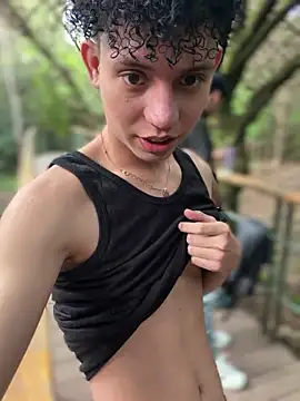 Snapshot of yoursexyjose chatting on May 23, 2026, 8:13 pm yoursexyjose online show from May 23, 2026, 8:13 pm