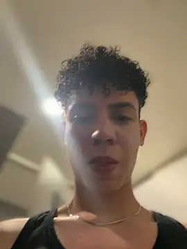 Snapshot of yoursexyjose chatting on June 4, 2026, 8:48 pm yoursexyjose online show from June 4, 2026, 8:48 pm