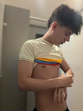 Snapshot of yoursexyjose chatting on June 23, 2026, 6:17 pm yoursexyjose online show from June 23, 2026, 6:17 pm