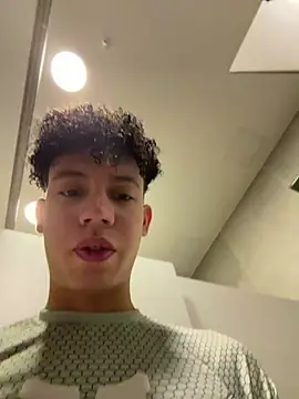 Snapshot of yoursexyjose chatting on July 6, 2026, 5:59 pm yoursexyjose online show from July 6, 2026, 5:59 pm