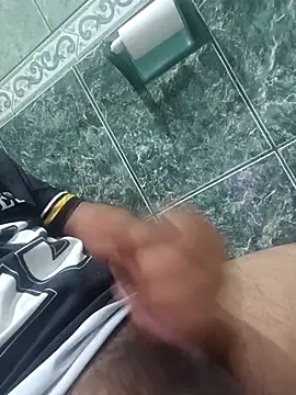 Snapshot of Josejose1984 chatting on March 10, 2026, 12:37 am Josejose1984 online show from March 10, 2026, 12:37 am