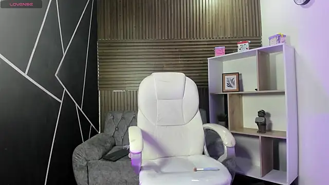 GemmaBrown online show from February 10, 2026, 12:53 pm