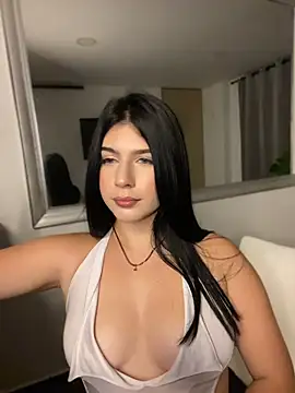  HannahFox  online show from August 1, 2026, 12:10 am