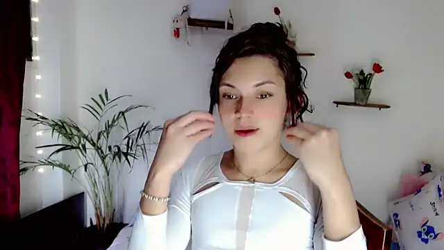 Snapshot of NathalialLooes chatting on June 23, 2026, 9:02 pm NathalialLooes online show from June 23, 2026, 9:02 pm