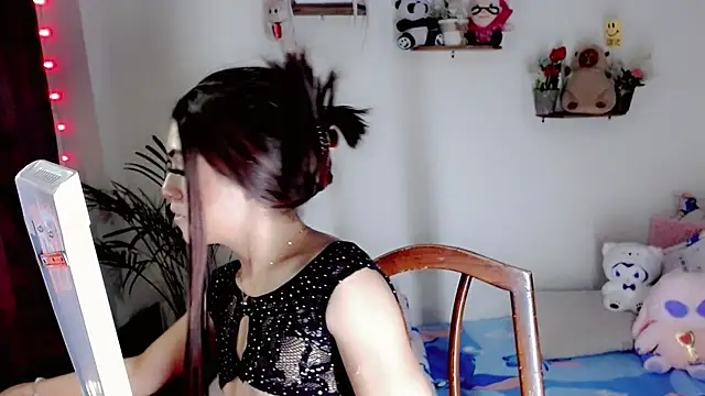 Snapshot of NathalialLooes chatting on June 24, 2026, 9:08 am NathalialLooes online show from June 24, 2026, 9:08 am