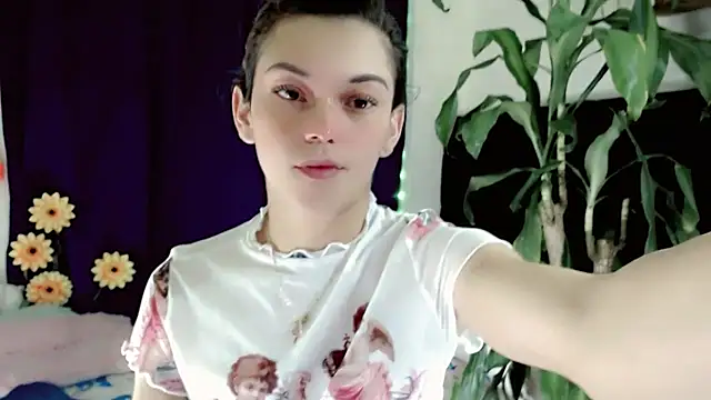 Snapshot of NathalialLooes chatting on July 11, 2026, 12:57 am NathalialLooes online show from July 11, 2026, 12:57 am