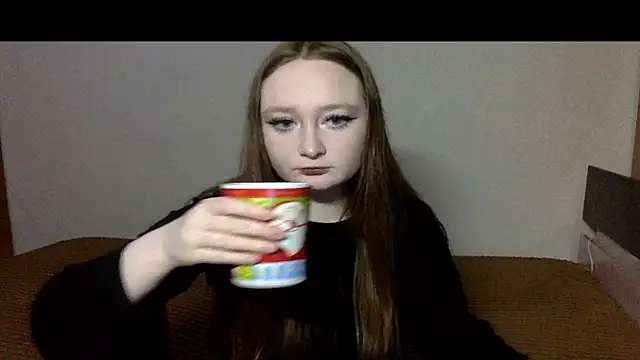 Snapshot of vikipinkk chatting on March 18, 2026, 7:50 pm vikipinkk online show from March 18, 2026, 7:50 pm