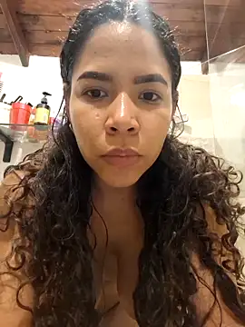 AshlyViper online show from April 28, 2026, 9:20 pm