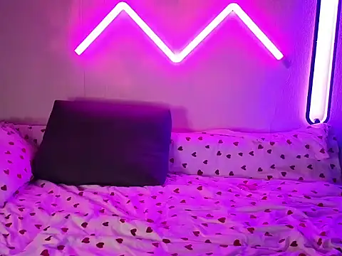 AlyaX X online show from February 17, 2026, 12:45 pm