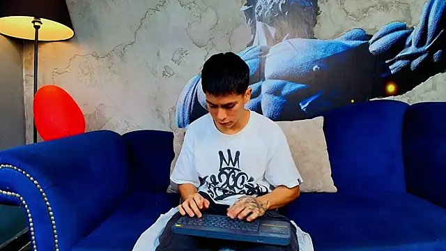 Aron pulse online show from February 20, 2026, 1:33 pm