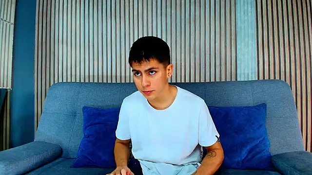 Aron pulse online show from February 21, 2026, 1:23 pm