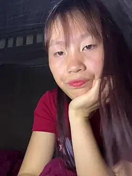 Snapshot of kekely chatting on July 2, 2026, 2:12 pm kekely online show from July 2, 2026, 2:12 pm