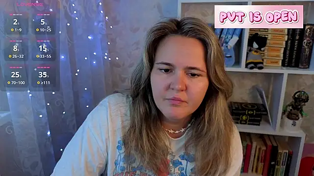 LilyBel online show from August 4, 2026, 12:58 am