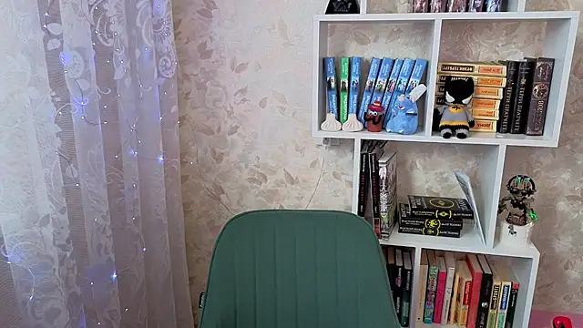 LilyBel online show from August 6, 2026, 1:07 am