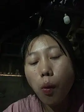 ngoccc-nga online show from March 8, 2026, 3:21 am