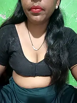 Snapshot of Parul-009 chatting on March 18, 2026, 5:54 am Parul-009 online show from March 18, 2026, 5:54 am
