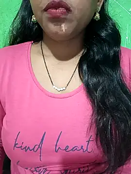 Snapshot of Parul-009 chatting on March 24, 2026, 5:34 am Parul-009 online show from March 24, 2026, 5:34 am