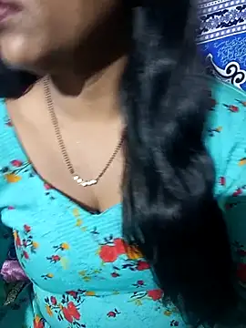 Snapshot of Parul-009 chatting on April 1, 2026, 10:38 am Parul-009 online show from April 1, 2026, 10:38 am