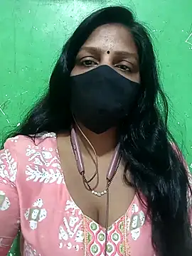 Snapshot of Parul-009 chatting on April 7, 2026, 5:52 am Parul-009 online show from April 7, 2026, 5:52 am