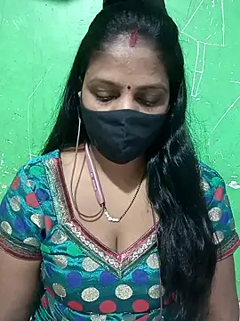 Snapshot of Parul-009 chatting on April 12, 2026, 5:12 am Parul-009 online show from April 12, 2026, 5:12 am