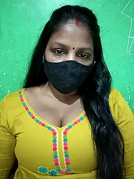 Snapshot of Parul-009 chatting on April 25, 2026, 5:54 am Parul-009 online show from April 25, 2026, 5:54 am