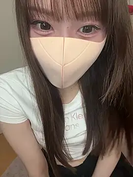 momo mm online show from June 21, 2026, 2:03 am