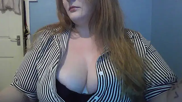 tippytoes89 online show from March 14, 2026, 7:52 pm