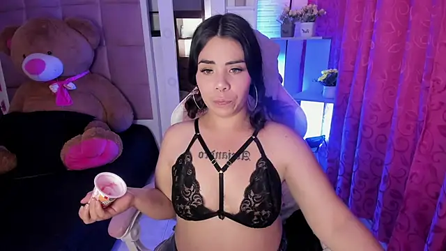 liany taylor online show from April 24, 2026, 2:47 am