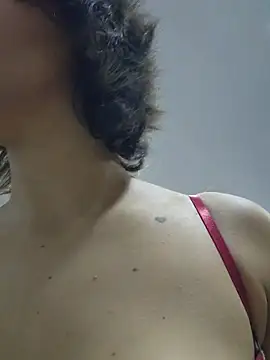 Kitty San xXx online show from March 3, 2026, 11:10 pm