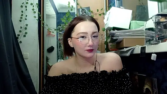 PhoebePalmer online show from March 13, 2026, 8:26 pm