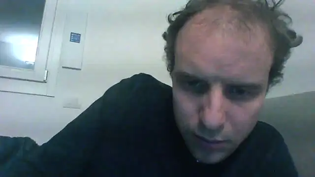 Snapshot of andre_italy chatting on March 3, 2026, 6:03 pm andre italy online show from March 3, 2026, 6:03 pm