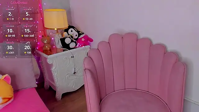dolly kitter online show from April 29, 2026, 12:31 pm