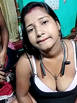 Snapshot of Your_deshibhabi25years chatting on July 1, 2026, 9:58 pm Your deshibhabi25years online show from July 1, 2026, 9:58 pm