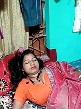 Snapshot of Your_deshibhabi25years chatting on July 26, 2026, 10:16 pm Your deshibhabi25years online show from July 26, 2026, 10:16 pm