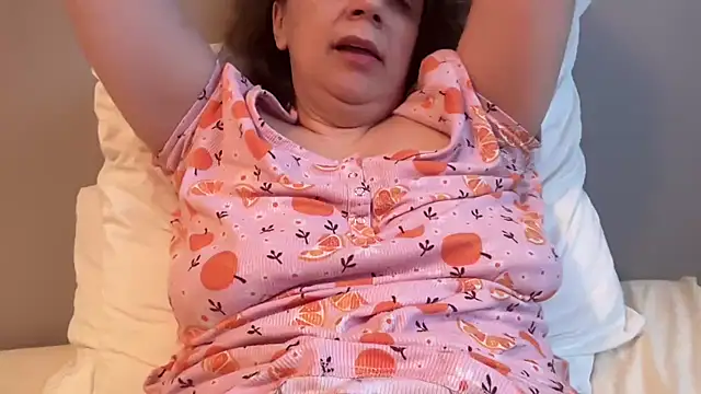 ShyFlameLive online show from February 3, 2026, 12:54 pm