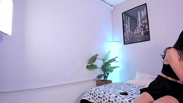 ChloeSinns  online show from March 10, 2026, 11:48 am