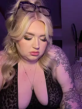 TwoWayT xx online show from March 2, 2026, 4:25 am