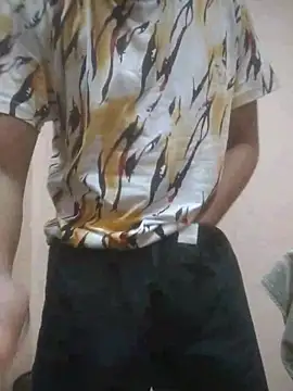 chocolatesboy143 online show from March 8, 2026, 3:27 pm