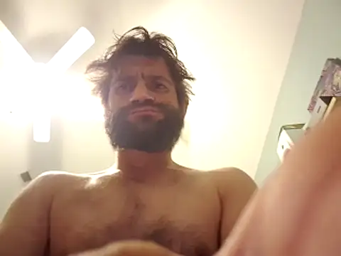 Snapshot of TrndSettr chatting on March 9, 2026, 11:20 pm TrndSettr online show from March 9, 2026, 11:20 pm