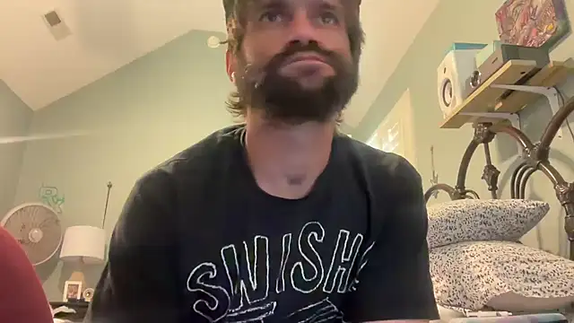 Snapshot of TrndSettr chatting on March 20, 2026, 10:14 pm TrndSettr online show from March 20, 2026, 10:14 pm