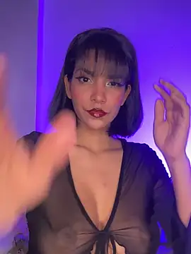 Kitty Wild 19 online show from May 7, 2026, 8:25 pm