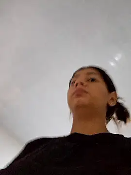 Cris18sexy online show from February 14, 2026, 12:35 pm