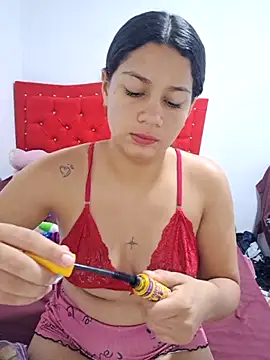 Cris18sexy online show from March 27, 2026, 12:49 pm