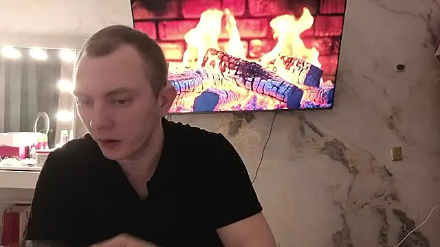 Crystal Nuts online show from March 2, 2026, 6:47 am